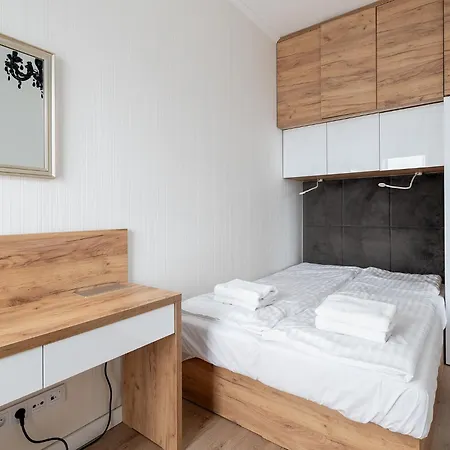 Rentplanet - Bliska Wola Apartment Warsaw Exterior photo